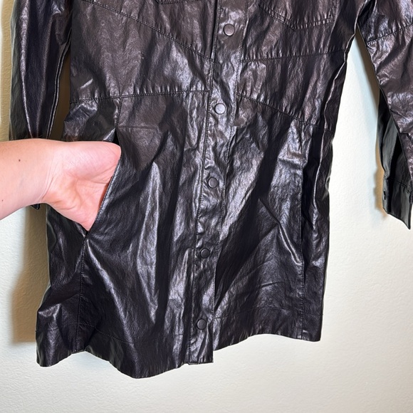 ZARA M Faux Leather Long Sleeve Shirt Dress Snap Front Chest Pocket Black Mini - Picture 8 of 9